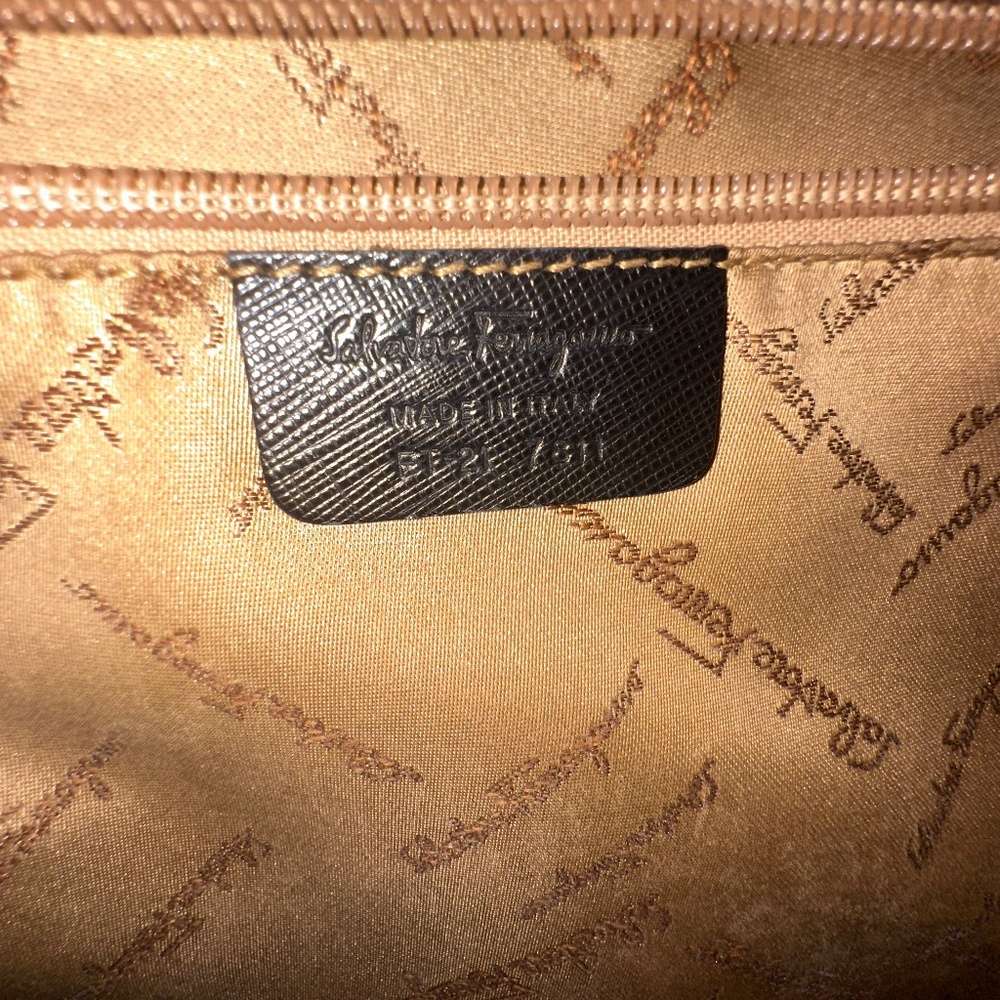 SALVATOR FERRAGAMO BLACK BAG - Picture 2 of 6